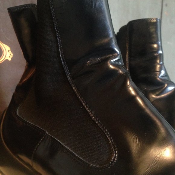 Black Leather Tod's Ankle Boots Size 40